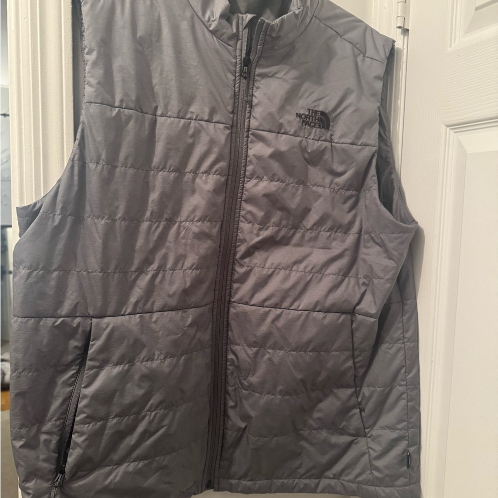 The North Face Men's Silver Quilted Vest